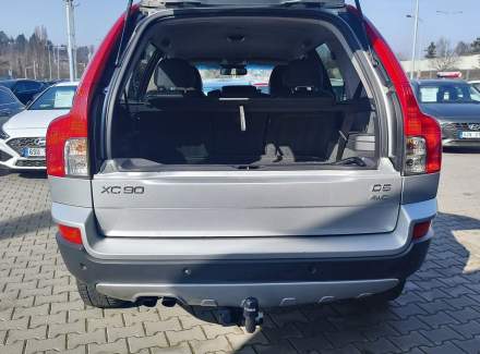 Volvo - XC90