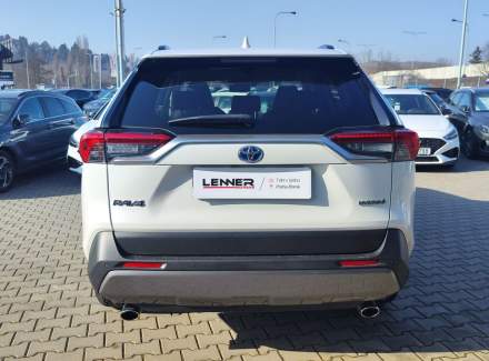 Toyota - RAV 4