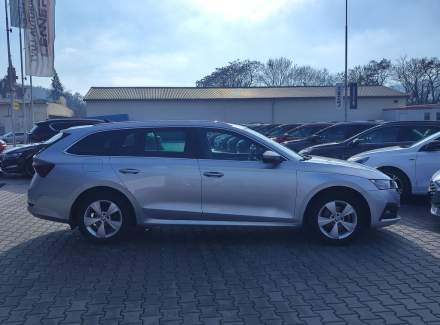 Škoda - Octavia