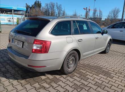Škoda - Octavia