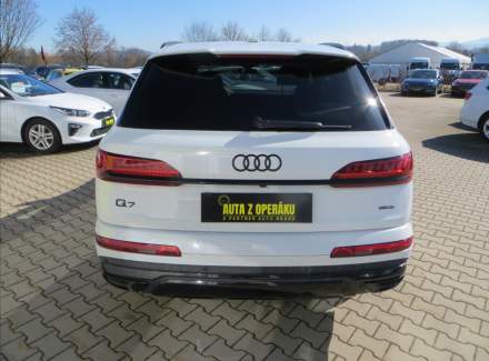 Audi - Q7