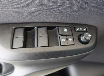 Toyota - Yaris Cross