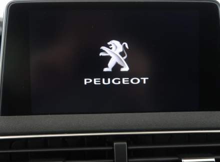 Peugeot - 5008