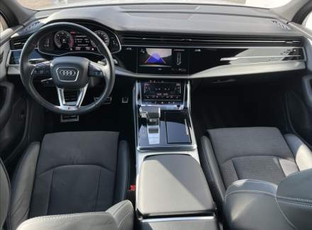 Audi - Q7