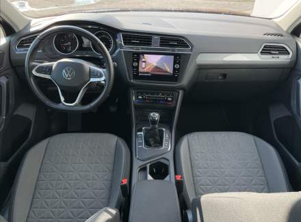 Volkswagen - Tiguan
