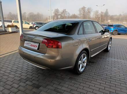 Audi - A4