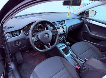 Škoda - Octavia