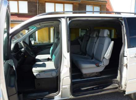 Mercedes-Benz - Viano