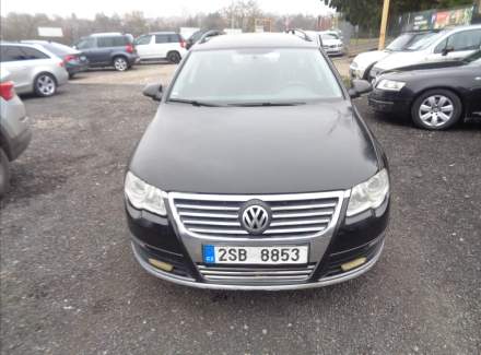 Volkswagen - Passat