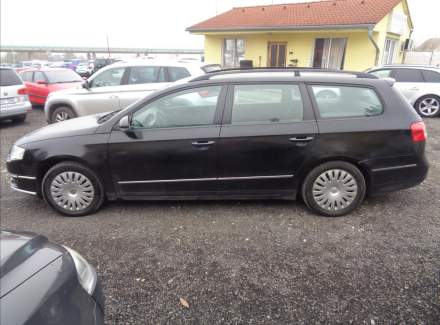 Volkswagen - Passat