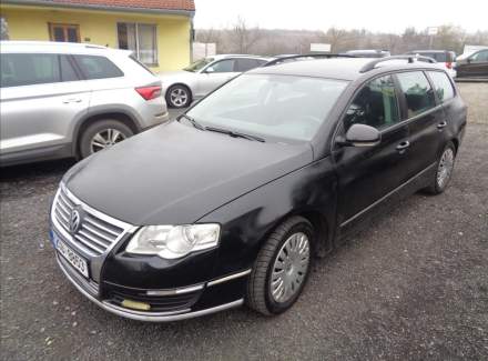 Volkswagen - Passat