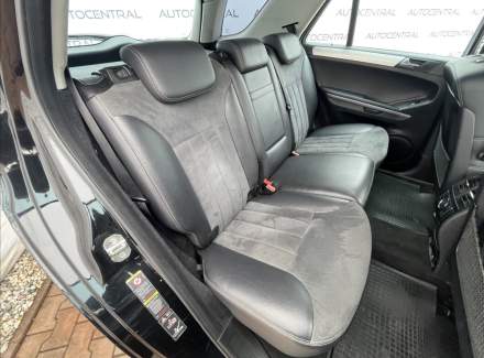 Mercedes-Benz - M-class