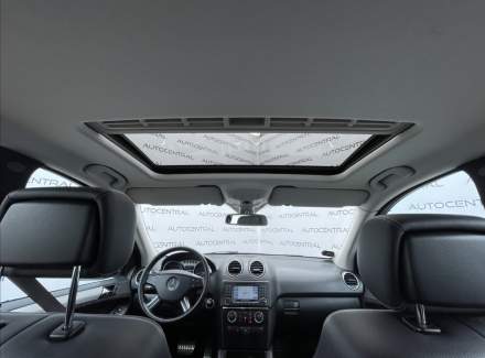 Mercedes-Benz - M-class