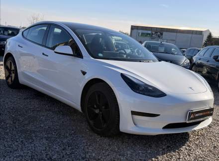 Tesla - Model 3