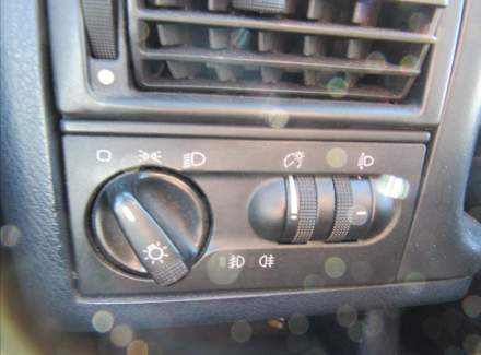 Volkswagen - Caravelle