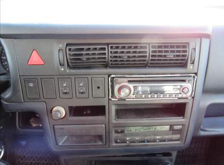 Volkswagen - Caravelle