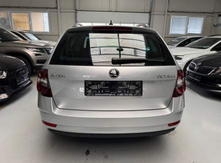 Škoda - Octavia