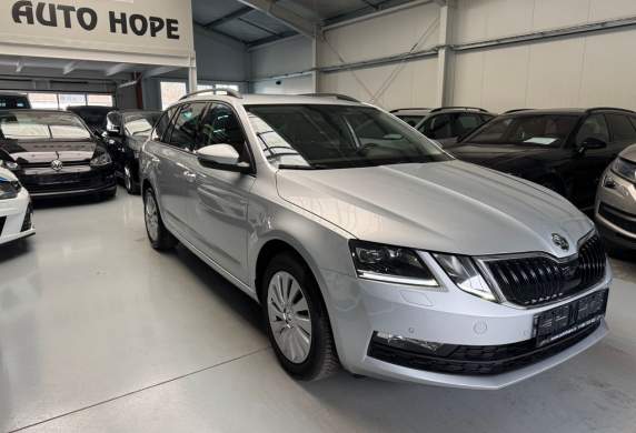 Škoda - Octavia
