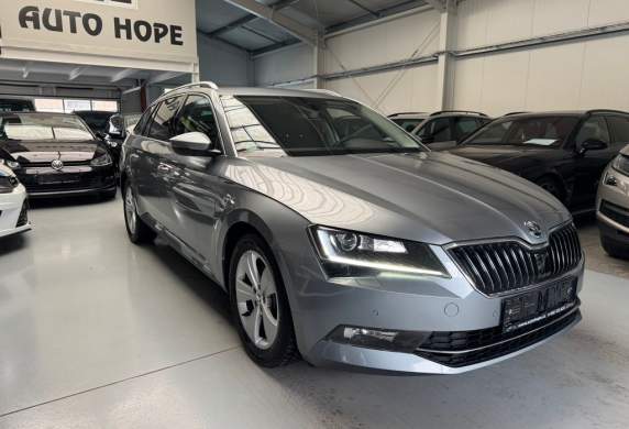 Škoda - Superb