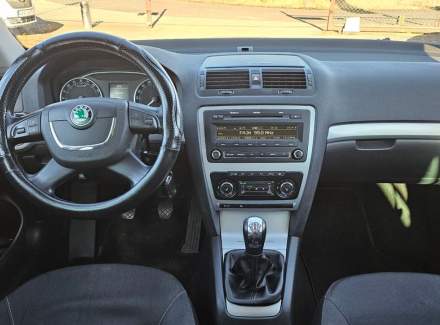 Škoda - Octavia
