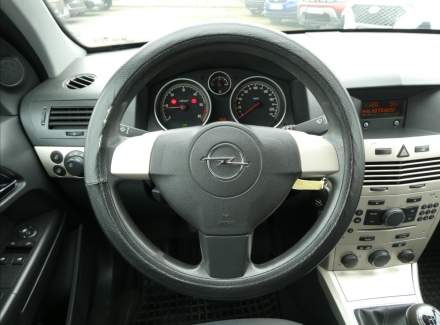Opel - Astra