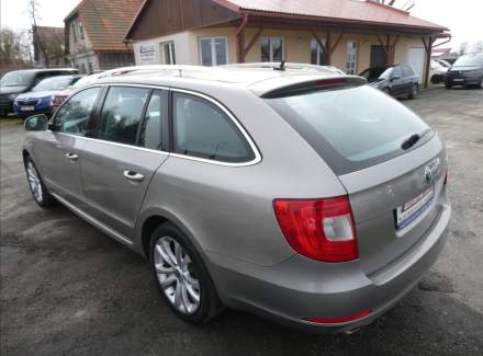 Škoda - Superb