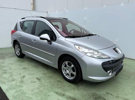 Peugeot - 207