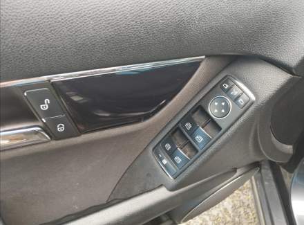 Mercedes-Benz - C-class