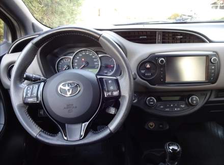Toyota - Yaris