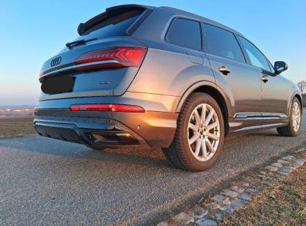 Audi - Q7