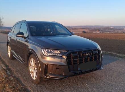 Audi - Q7