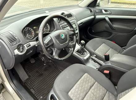 Škoda - Octavia