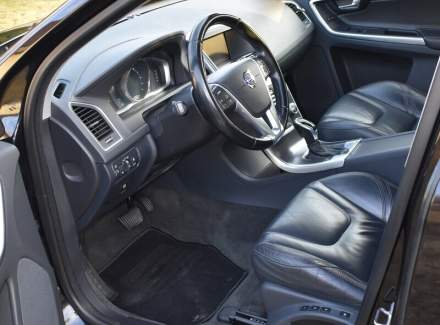 Volvo - XC60