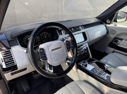 Land Rover - Range Rover