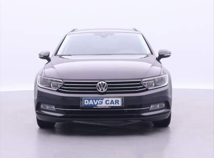 Volkswagen - Passat