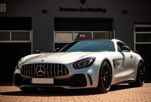 Mercedes-Benz - AMG GT
