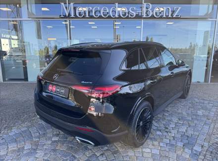 Mercedes-Benz - GLC