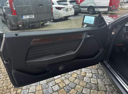 Mercedes-Benz - E-class