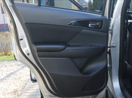 Mitsubishi - Eclipse Cross