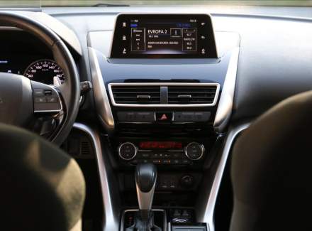 Mitsubishi - Eclipse Cross