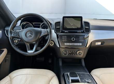 Mercedes-Benz - GLE