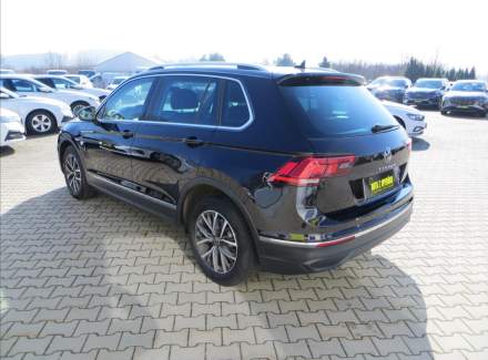 Volkswagen - Tiguan