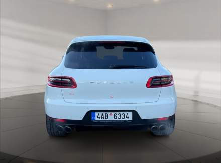 Porsche - Macan