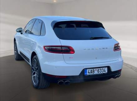 Porsche - Macan