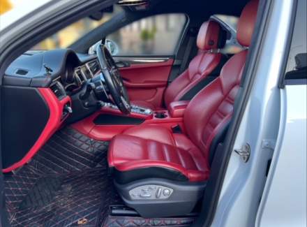 Porsche - Macan