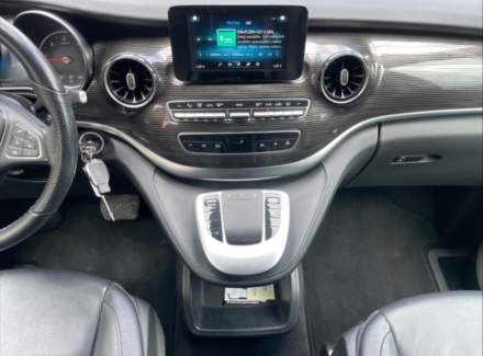 Mercedes-Benz - V-class