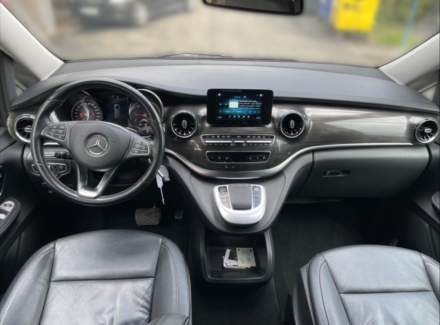 Mercedes-Benz - V-class