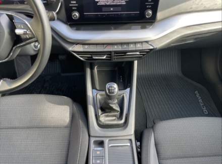 Škoda - Octavia