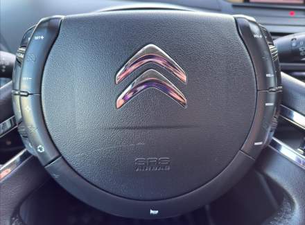 Citroën - C4