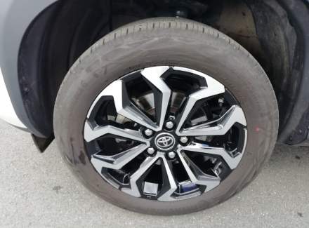 Toyota - Yaris Cross